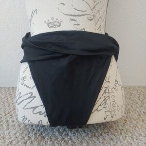 Elegant Black High-Waisted Bikini Bottom